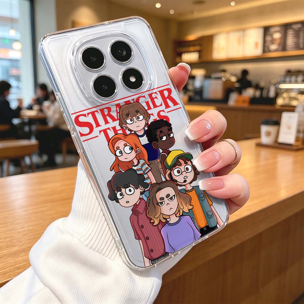 Stranger Things Cartoon Cover  - Xiaomi Redmi Note 13 recensie en prijs